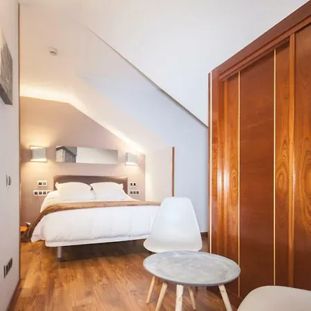 فندق Hospedium La Casona Del Conde 2*