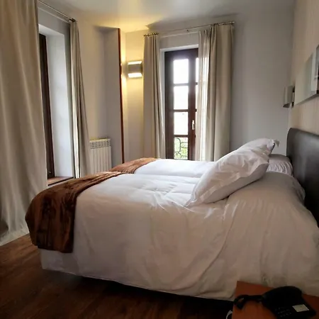 فندق Hospedium La Casona Del Conde 2*